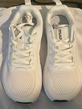 MUUN BRAND NEW WHITE PICKLEBALL SNEAKER WIDE 7.5 38